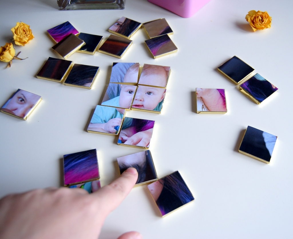 Пазл из шоколадок с фото