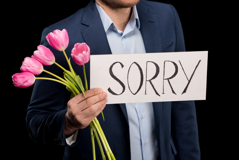 Как извиниться перед девушкой, которую сильно обидел?